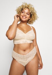 Cosabella NEVER SAY NEVER PLUS SWEETIE BRALETTE - Topp - blush