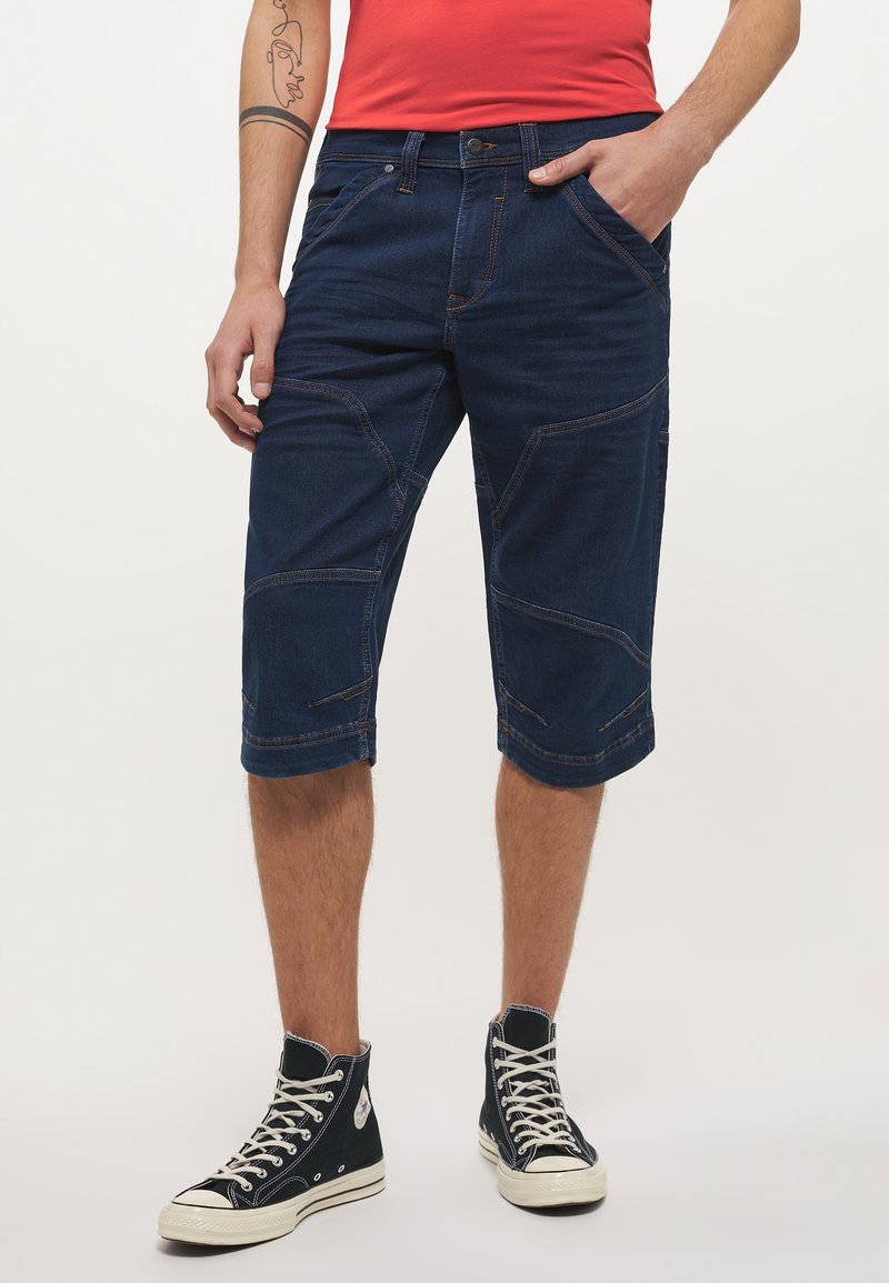 Herren Skinny Fit | Mustang Jeans Shorts blau/dunkelblau - IQ50353 Herren Skinny Fit | Mustang Jeans Shorts blau/dunkelblau - IQ50353