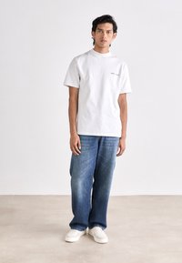 Calvin Klein Jeans CLASSIC CUPSOLE  - Tenisky - creamy white/bahama green