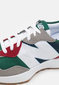 New Balance MS327 UNISEX - Sapatilhas - marblehead