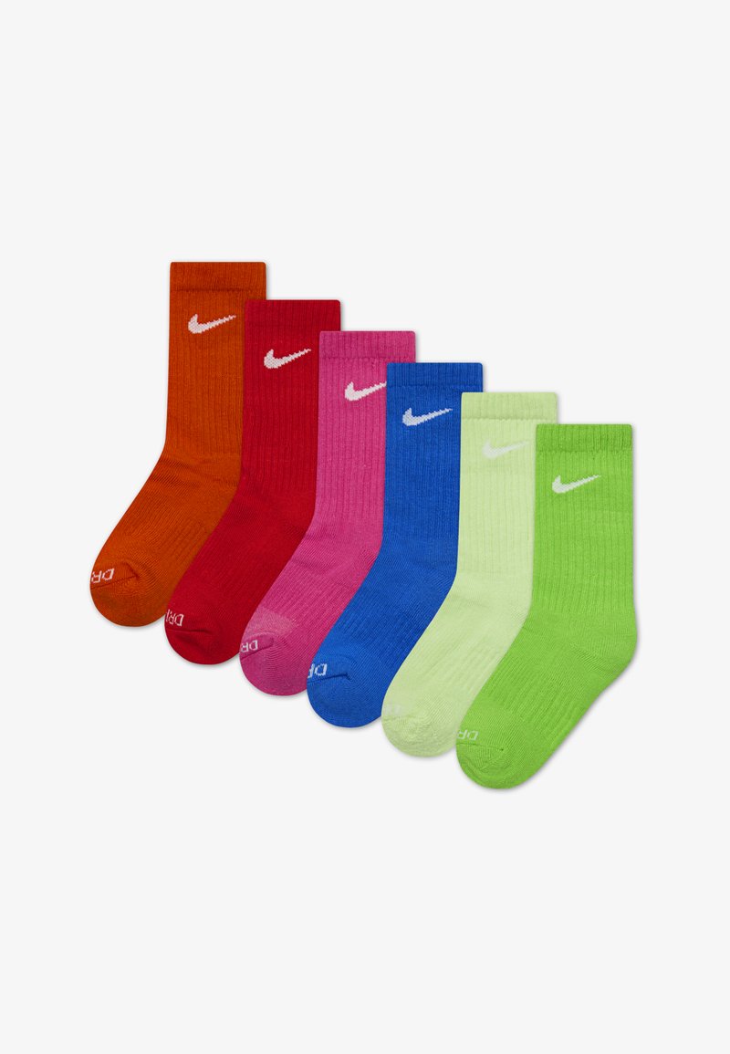 Zestaw sześciu skarpetek Nike w intensywnych kolorach: pomarańczowym, czerwonym, różowym, niebieskim, jasnooliwkowym i ciemnozielonym. Żebrowana tekstura z białymi akcentami logo.