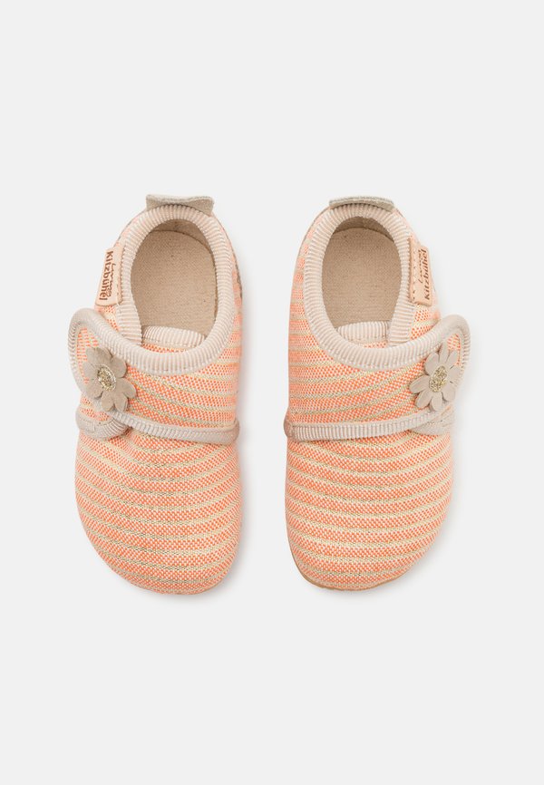 ANNI KLETTVERSCHLUSS - Slippers - aprikose2