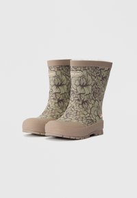 Botas de borracha com um padrão floral em verde e castanho, com uma sola lisa bege, um interior forrado suave e um logótipo da marca de lado.