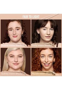 Quatre femmes avec des couleurs et des styles de cheveux variés présentent des teintes de maquillage : Breana (Teinte 0.5), Emily (Teinte 1), Sydney (Teinte 1.5), Nycle (Teinte 2).