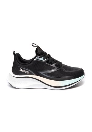 Czarne buty sportowe z siateczkową cholewką, odblaskowymi akcentami i grubą białą podeszwą środkową z miętowym paskiem. Logo z boku.