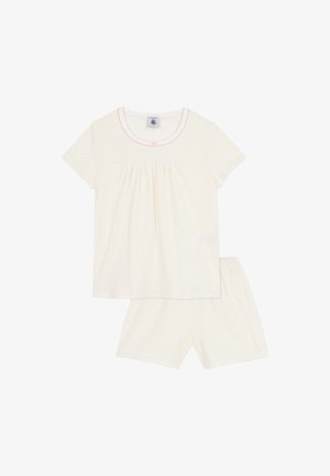 Weißes Oberteil mit kurzen Ärmeln und Shorts-Set mit kleinen gelben Punkten, rosa Besatz am Kragen und einer kleinen rosa Schleife am Ausschnitt.