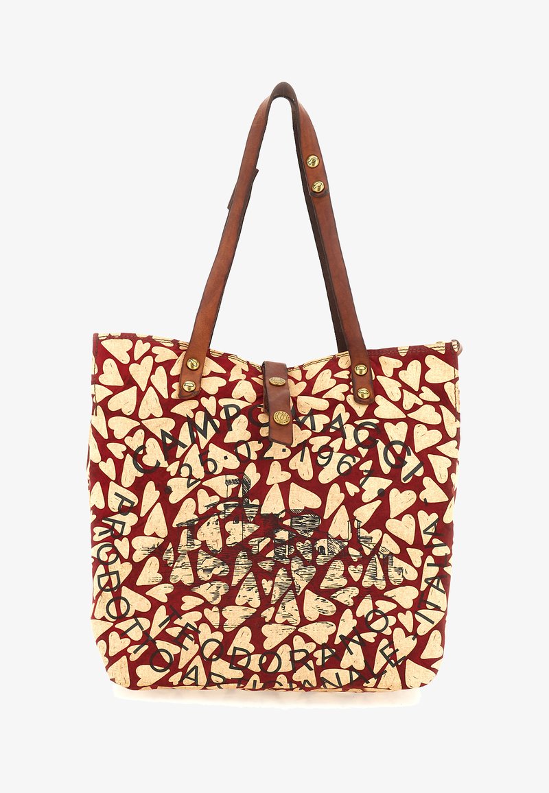 Borsa a tracolla con manici in pelle marrone, chiusura e tessuto rosso decorato con cuori crema e un motivo testuale circolare nero.