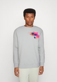 Jack & Jones JCONEBULAS CREW NECK - Sudadera - high-rise