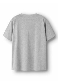 Lys grå kortærmet T-shirt med rund hals, vist fladt med bagsiden opad uden synlige logoer eller designs.