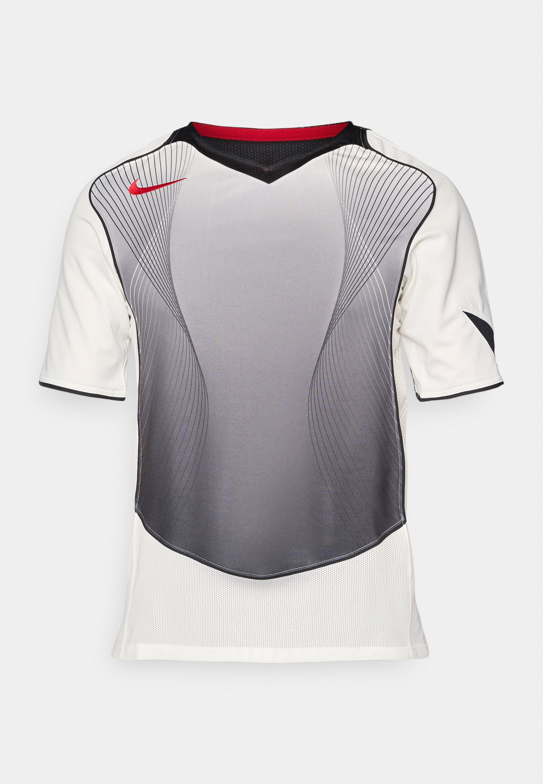 nike t shirt totalsports