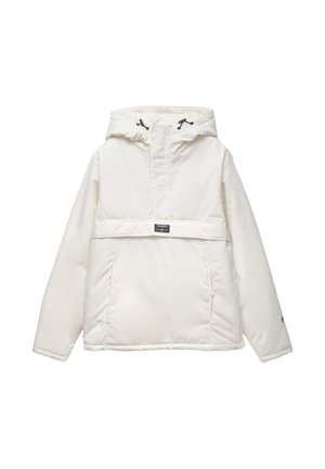 Veste à capuche blanche en pull, dotée d'une poche avant, de cordons de serrage réglables et d'une plaque logo sur la poitrine. Texture de tissu lisse.