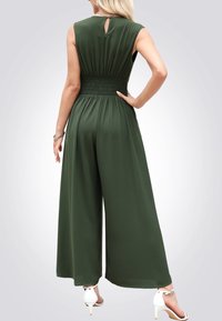 Cupshe SURPLICE WIDE LEG BELTED  - Jumpsuit - olive