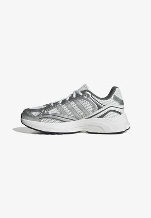 adidas Performance, SPIRITAIN J UNISEX - Zapatillas de entrenamiento - crystal white/silver met./grey four