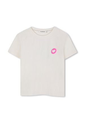 Witte katoenen t-shirt met korte mouwen, voorzien van een felroze hartafbeelding op de linkerborst. Zachte textuur, comfortabele pasvorm.