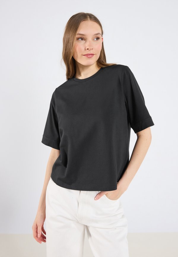 Basic T-shirt - moonless night