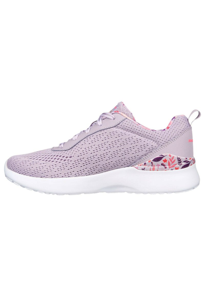 Scarpe da ginnastica lilla chiaro con tomaia in rete, soletta bianca e motivo floreale sul tallone. Presentano lacci spessi e un colletto imbottito.
