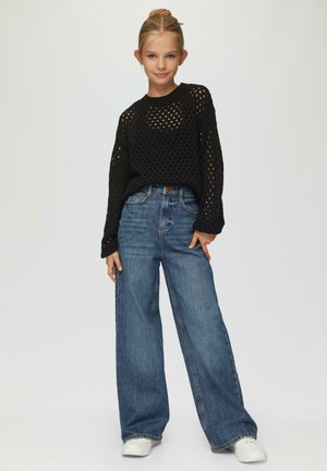 s.Oliver MIT LOCHMUSTER IM BOXY-SCHNITT - Trui - schwarz