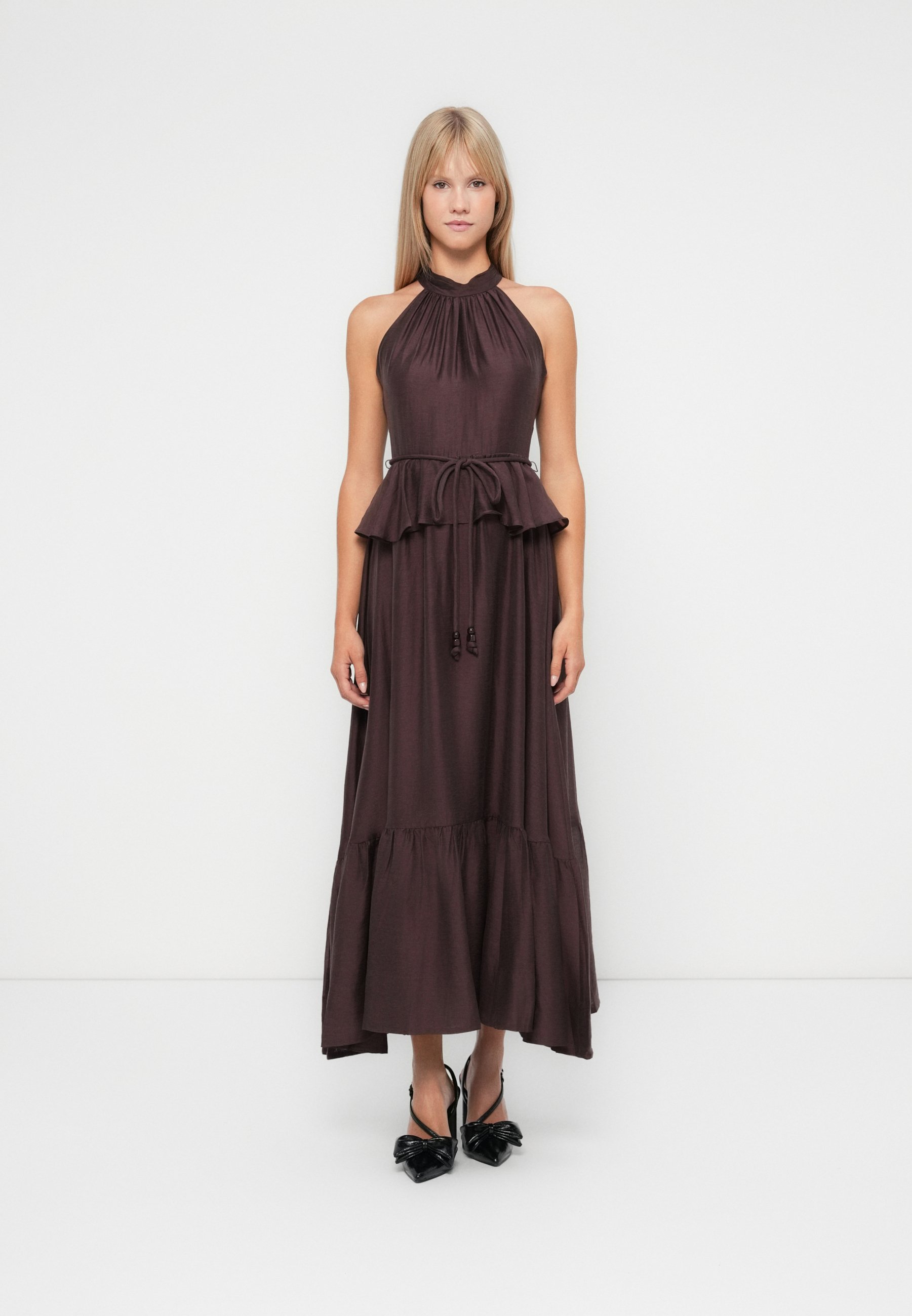 Forever New SERENA HALTER PEPLUM MIDI - Cocktail dress / Party dress -  chocolate/brown - Zalando.ie
