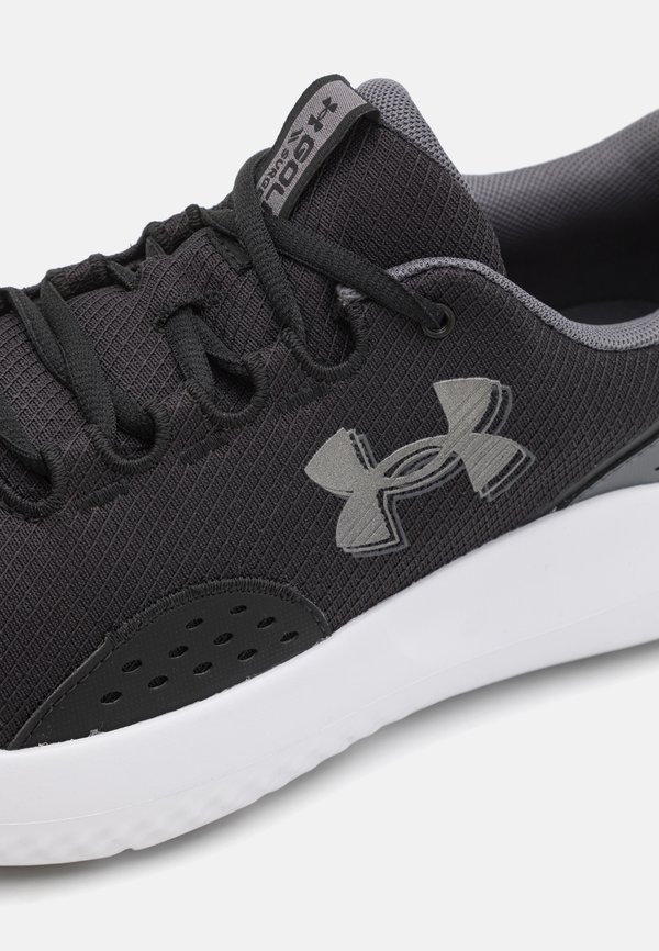 SURGE GOLF - Trainers2