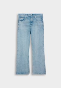 Lys blå denim jeans med rett benpassform, som har fem lommer, knappelukking og sømmer langs sømmene.