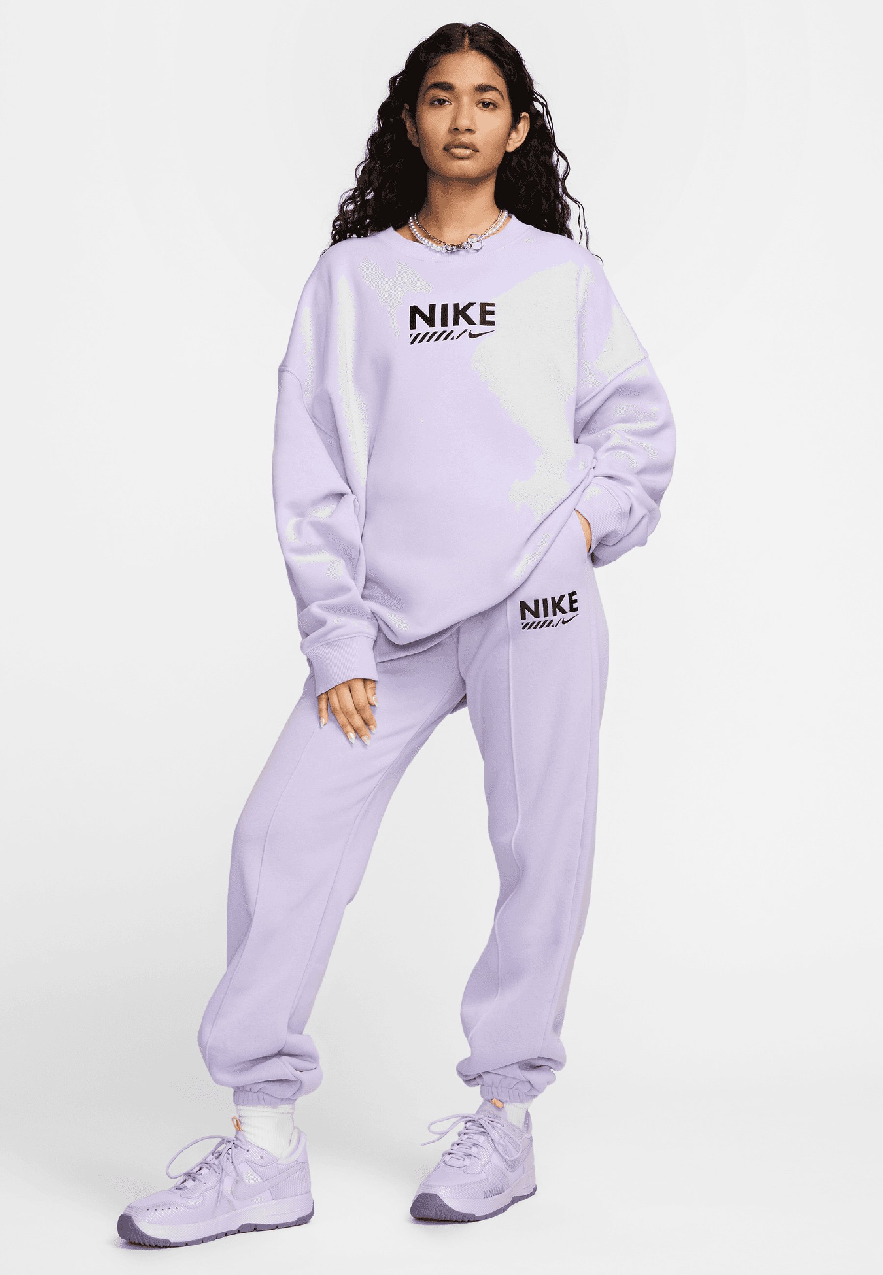 womens purple nike tracksuit