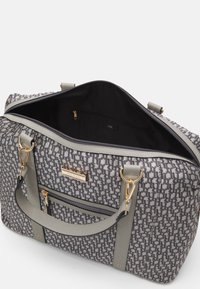 River Island Weekendbag - grey