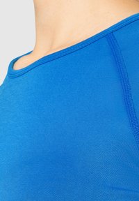 Smilodox CROP LONGSLEEVE MAYSA - Långärmad tröja - blau
