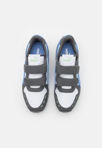 Puma CABANA RACER 20 UNISEX - Joggesko - cool dark gray/blue skies/white/pure green