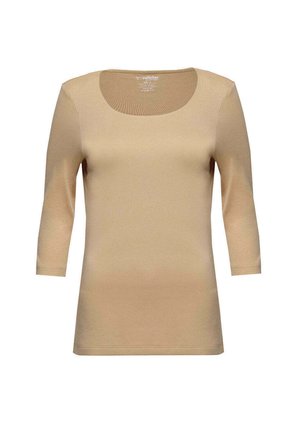 Top beige a maniche lunghe con scollo a barca. Realizzato in un tessuto morbido e elasticizzato con una texture liscia e un design aderente.