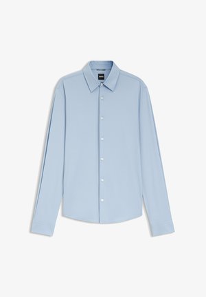 Hellblaues Langarmhemd mit Knopfleiste, spitzem Kragen und ein-Knopf-Manschetten, flach liegend mit vollständig sichtbarer Vorderseite.