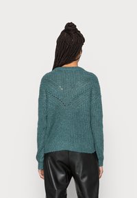 Esprit Sweter