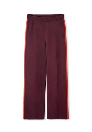 Pantalones de pierna ancha en burdeos, con franjas laterales naranjas en contraste, cinturilla acanalada y dos bolsillos laterales. Textura de tela suave.