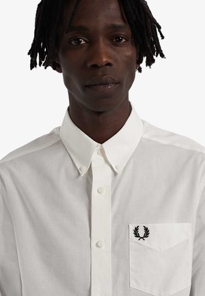 Fred Perry Camicia - white