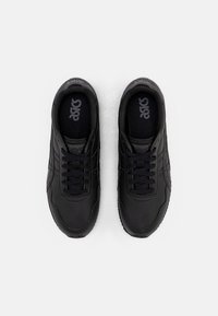 ASICS SportStyle Tenisky - black