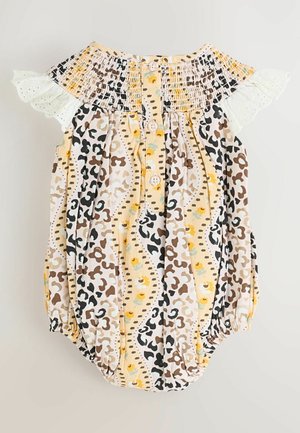 Ujjatlan kezeslábas, smockolt nyakkivágással, sárga anyagból, melyet színes állatmintázat díszít, és dekoratív gombokkal van ellátva az elején.