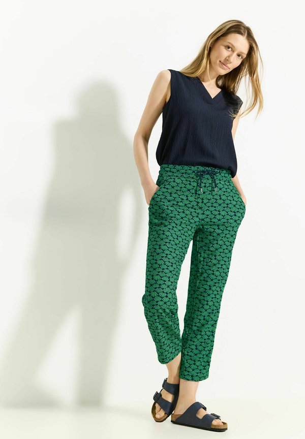 7/8  - Jogginghose - grün