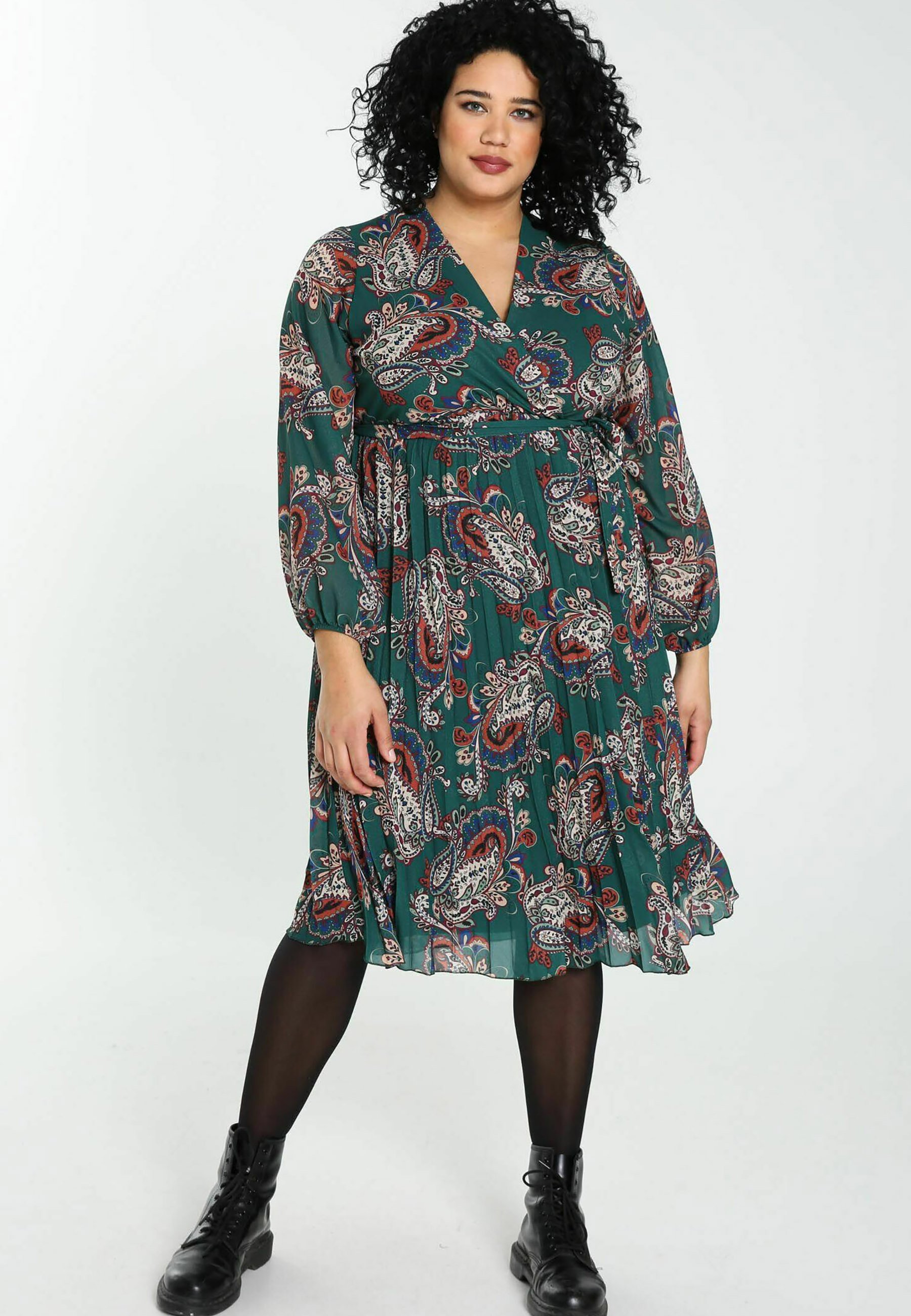 paprika robe