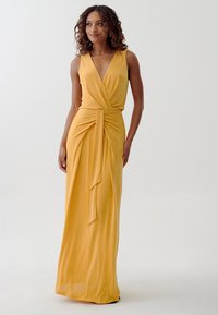 TUSSAH NEVE  - Maxi šaty - yellow