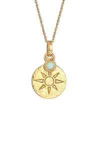 Goldene Anhänger-Halskette mit einem gehämmerten runden Disc-Design und einem Sonnenmotiv sowie einem schillernden Opal-Akzent. Die Kette hat einen Standard-Gliederstil.