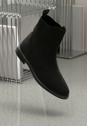 FLAG CHELSEA BOOT - Klasični gležnjarji - black