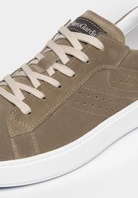 NeroGiardini Sneakers basse - biscotto