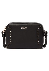 Bolso rectangular negro tipo bandolera con correa ajustable, tachuelas doradas en los lados y logo de LIU JO centrado en la parte frontal.