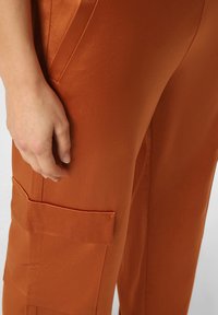 MAC Jeans Cargohose - messing