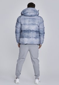 SIKSILK Zimska jakna - light grey