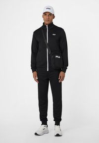 Fila SET - Trainingsanzug - black