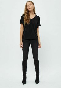 Desires BOB FLOUNCE - Trükipildiga T-särk - black