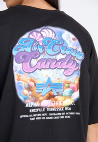 Alpha Industries CANDY CREW - Marškinėliai su spaudiniu - black