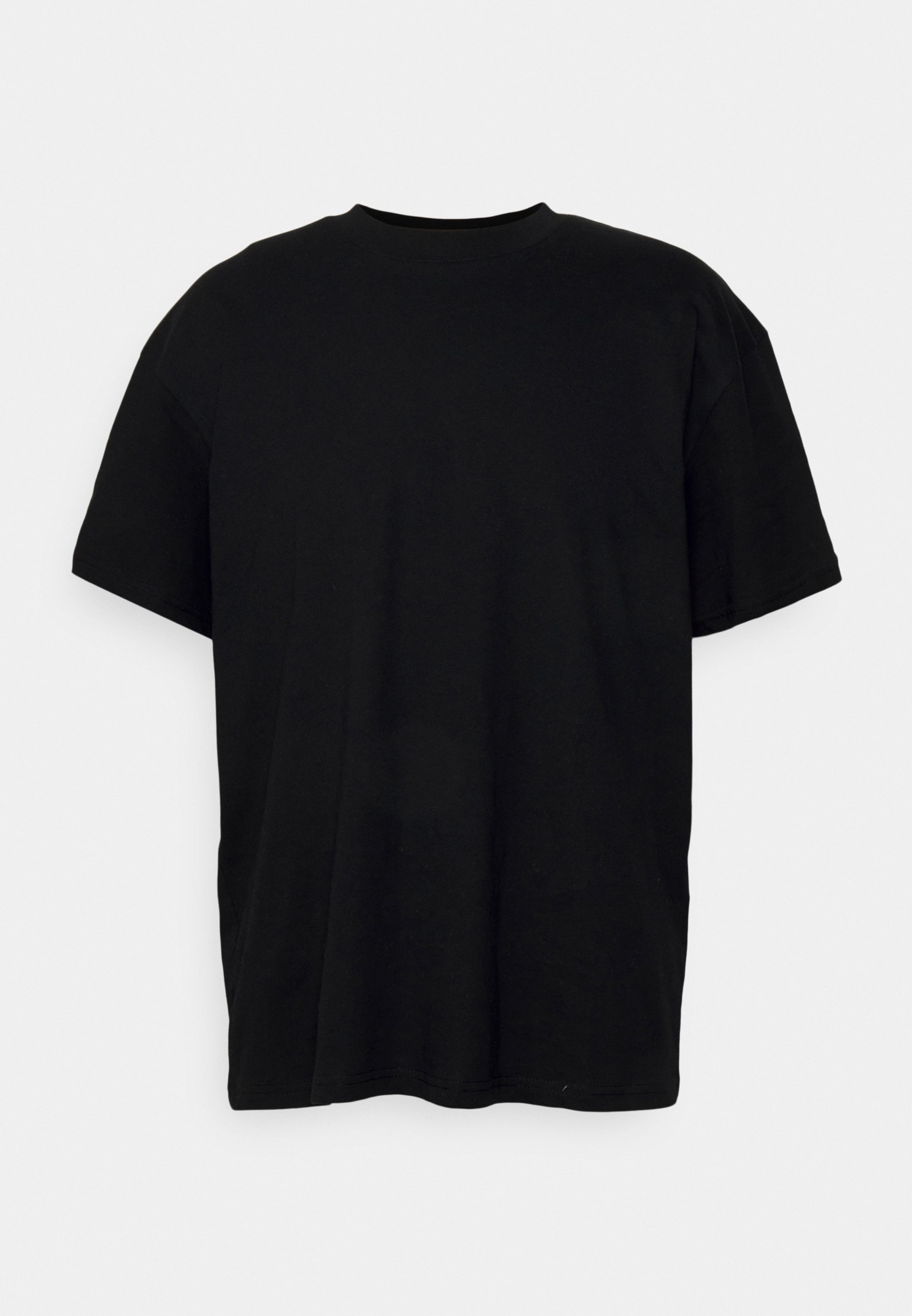 Black T-shirt