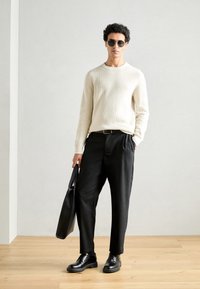 Marc O'Polo CREW NECK STRUCTURED WITH TIPPING - Strickpullover - gray silk
