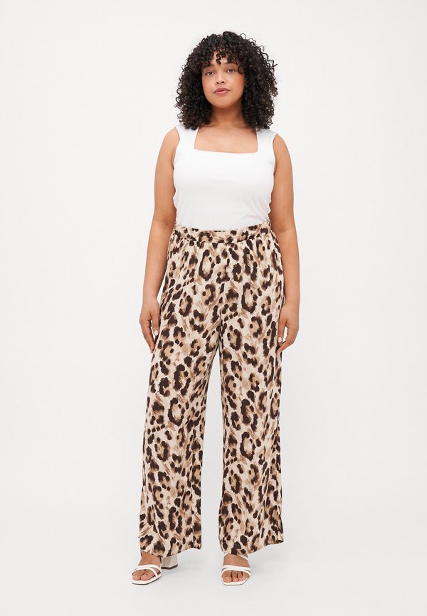 VMCANNA WIDE PULL UP  - Trousers - sandshell2